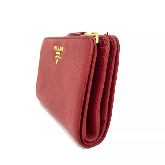 Authentic Prada Saffiano Bifold Wallet - Picture 4 of 8